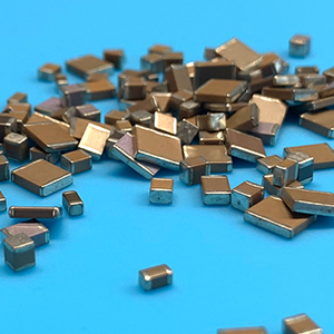 三星貼片電容代理商：電容的價(jià)格越高越好嗎？